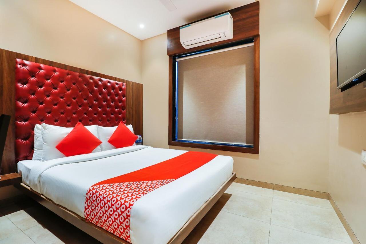 OYO 70475 Hotel Sea Breeze Mumbai Exterior foto